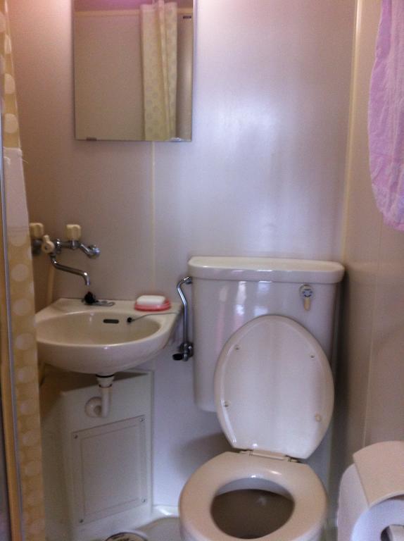Guest house Uno House *